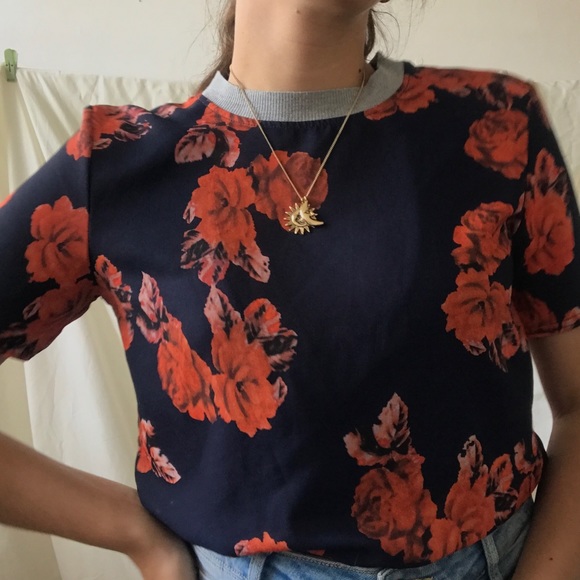 Zara Tops - Zara Navy Flower Too
